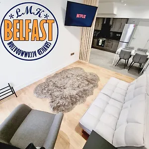  Apartment Lmk, Spacious 1 Bedroom Ground Floor Apartment, Ev Charger, Free Parking Wi-fi, Great Location United Kingdom